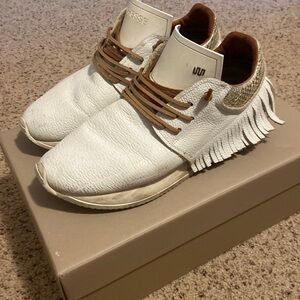 Esse UT Esse sneakers